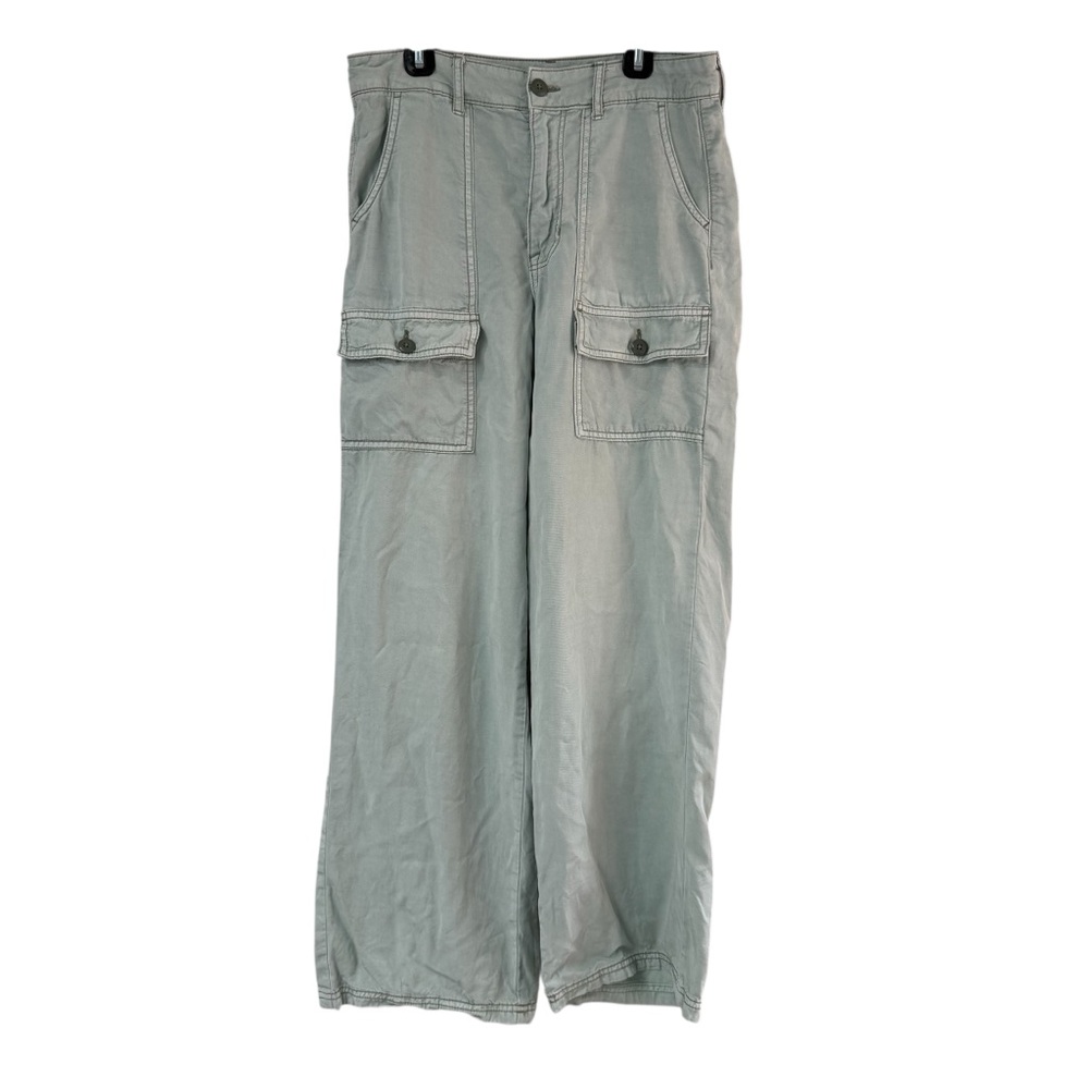 American Eagle Wide Leg, Light Green Cargo Pants.